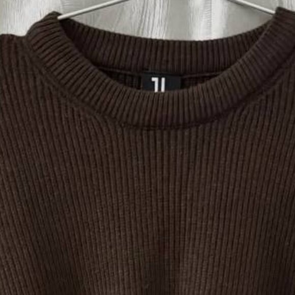 Brown Knit Long Sleeve - Picture 2 of 3
